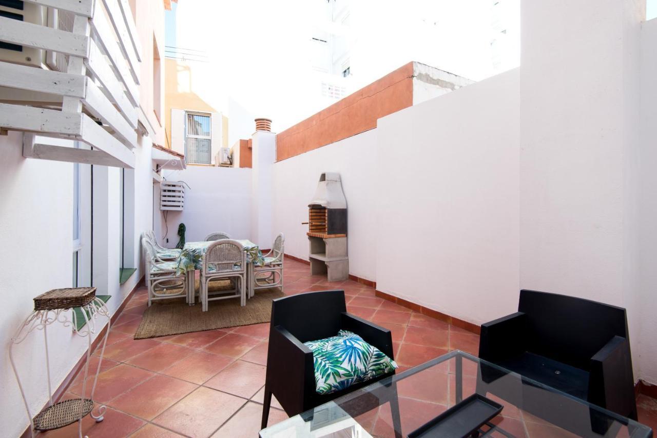 Appartement Center Location & Parking Free With Largeterrace & Bbq