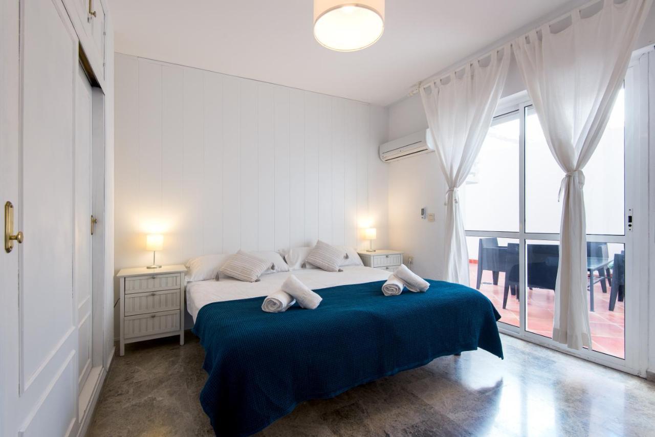 Center Location & Parking Free With Largeterrace & Bbq Appartement *