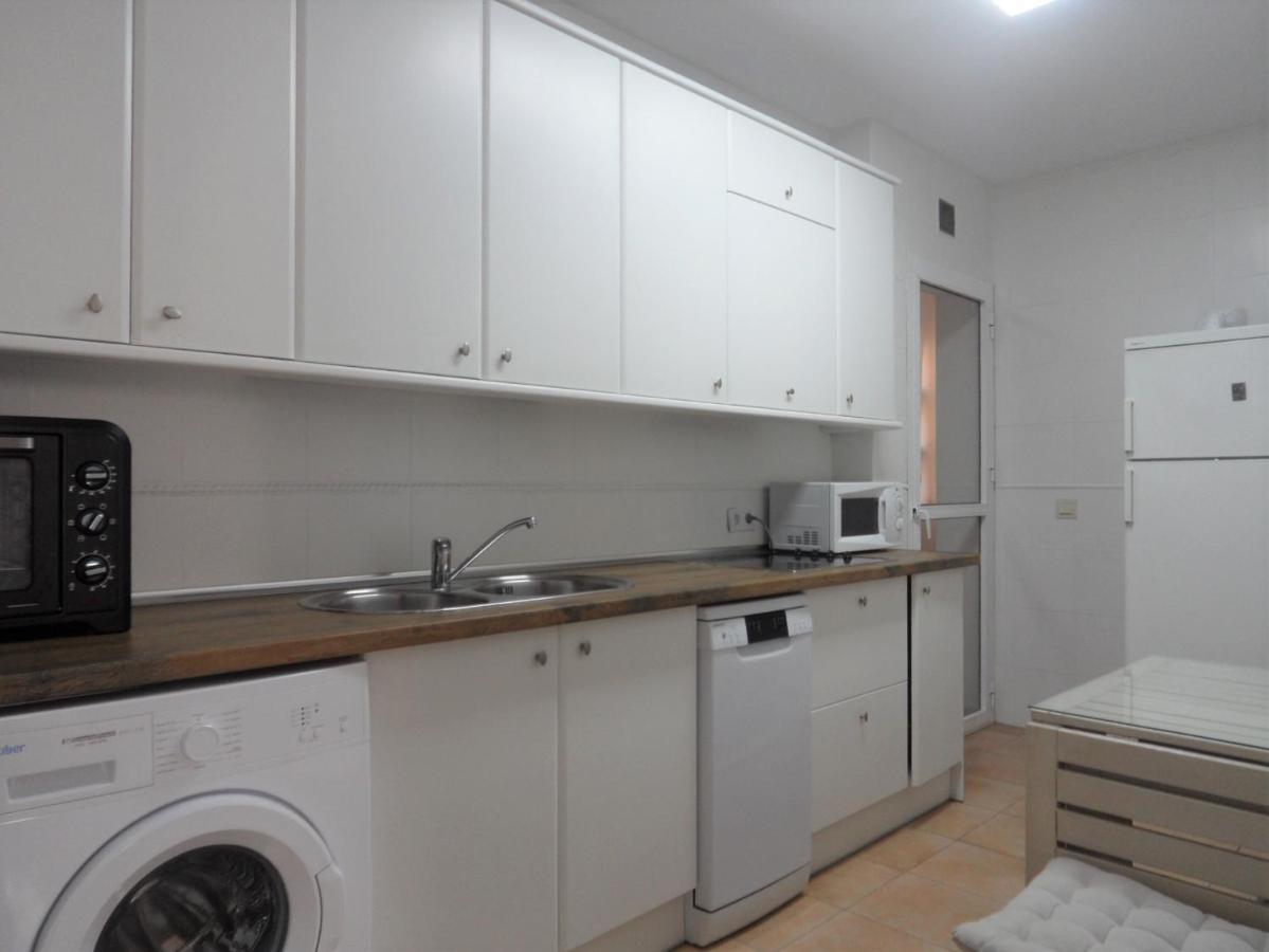 Center Location & Parking Free With Largeterrace & Bbq Appartement